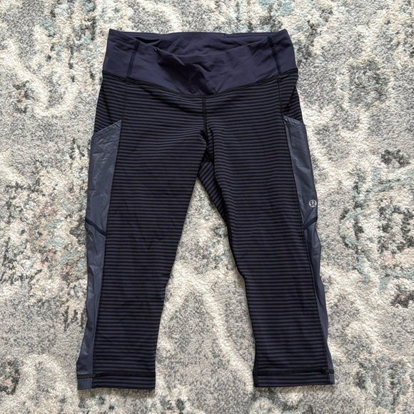Lululemon Cropped Leggings - Picture 1 of 12